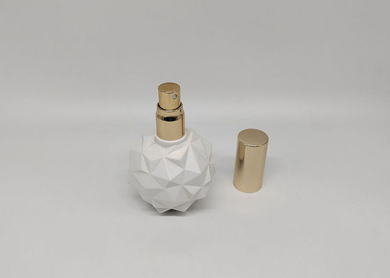 50ml空の注文の化粧品は丸型のプラスチック ペット白い色をびん詰めにする